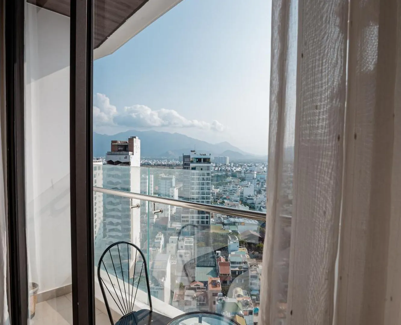 Lemore Hotel Nha Trang