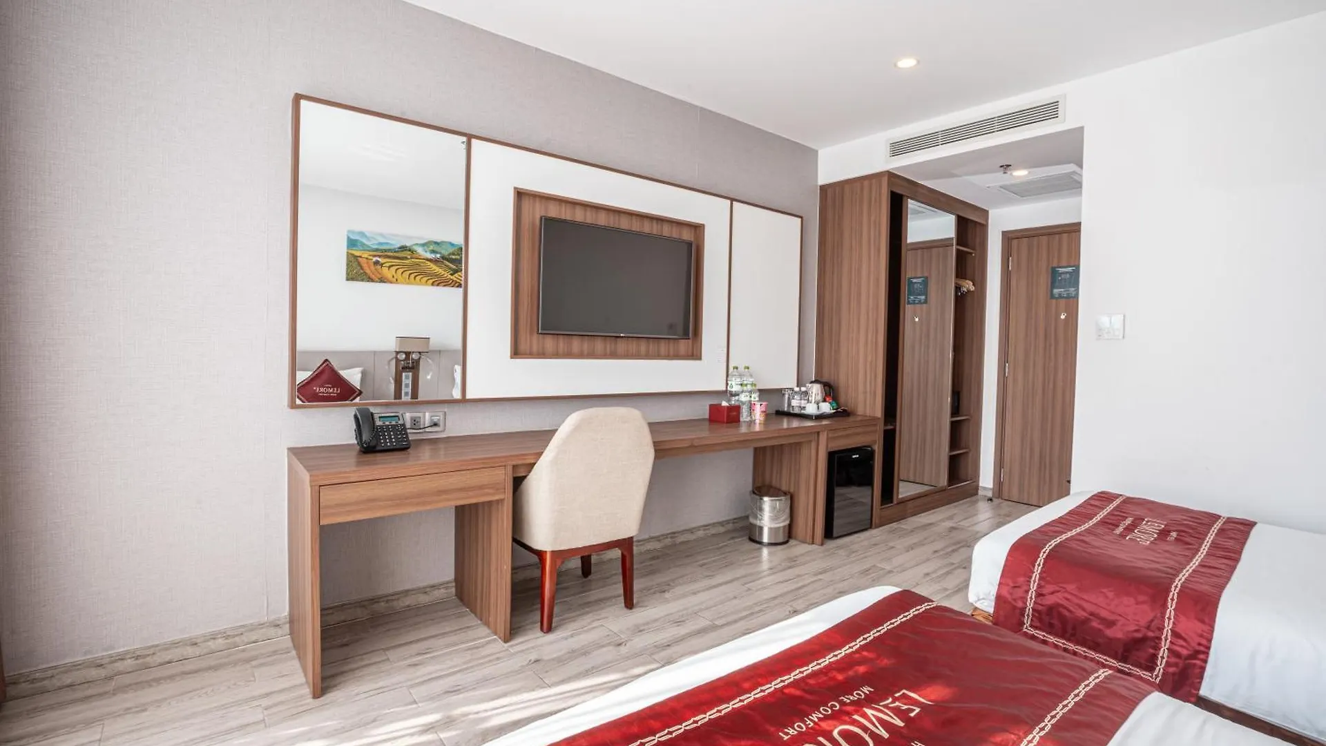 Lemore Hotel Nha Trang