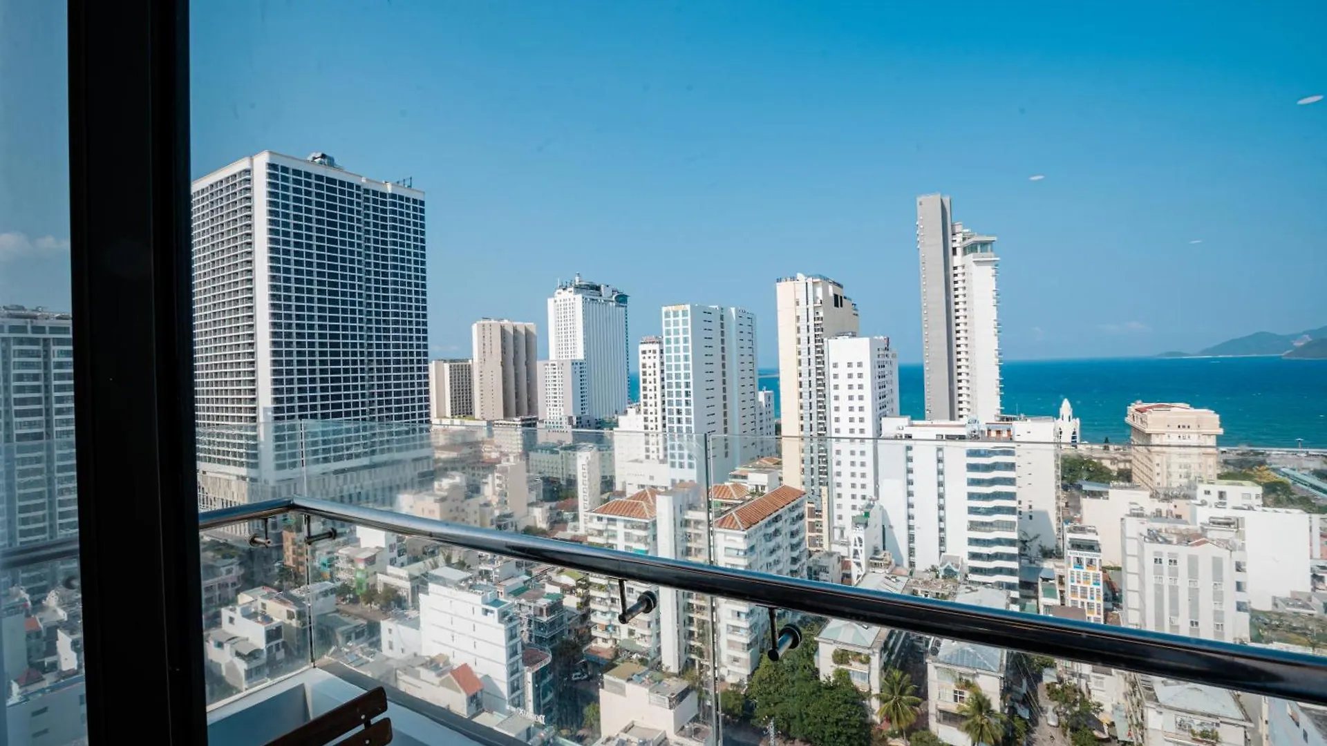Lemore Hotel Nha Trang